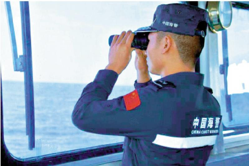 春节南海紧张持续 中国军警巡逻黄岩岛